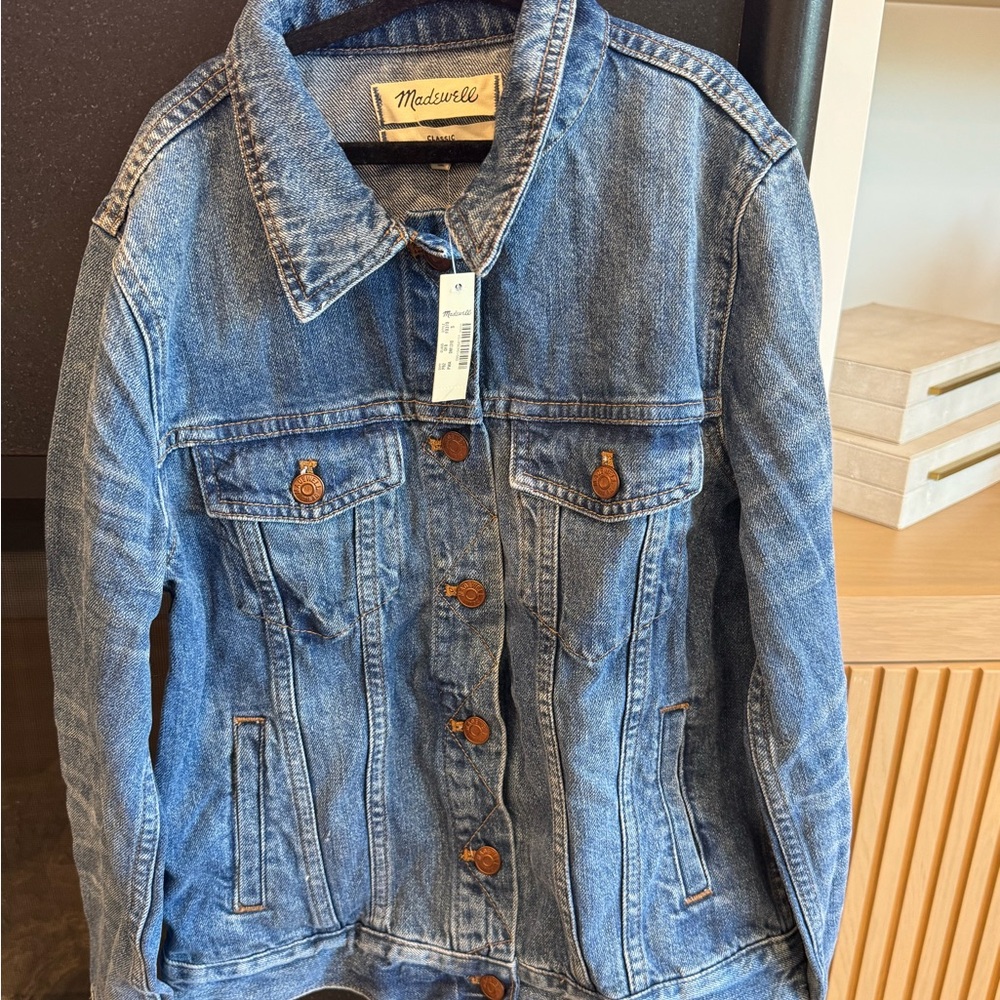 *SOLD OUT* BRAND NEW WITH TAGS MADEWELL JEAN JACKET